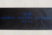 felpudo-textil-lavable-antik-hotel.jpg